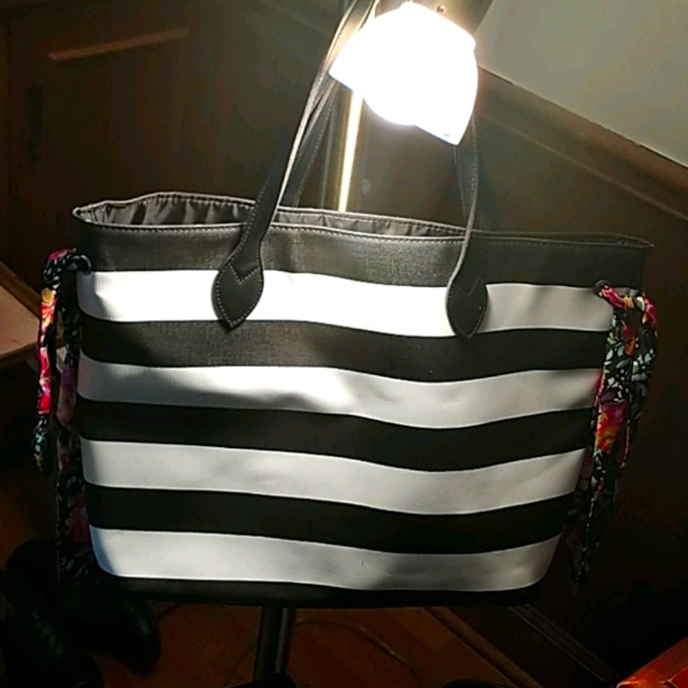 Huge striped travel bag